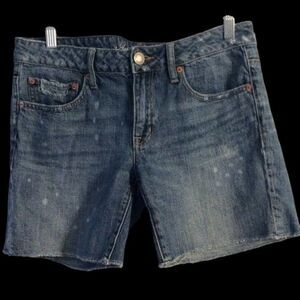 American Eagle Size 6 frayed cut off jeans shorts cotton 6" inseam